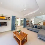 Casa Kinam Chic 4br W Pool In La Veleta *