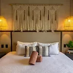 Apartahotel Bakal