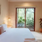 Сasa de vacaciones Ahal Holistika 9br Jungle Sanctuary With Private Rooftop & Plunge Pools