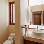 Ahal Holistika 9br Jungle Sanctuary With Private Rooftop & Plunge Pools Сasa de vacaciones