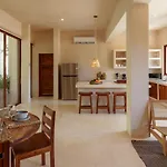 Ahal Holistika 9br Jungle Sanctuary With Private Rooftop & Plunge Pools Сasa de vacaciones *