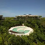 Luxury Penthouse With Private Pool, Gym