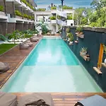 Xamira Private Balcony Apartment *