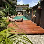 Xamira Private Balcony Apartment