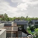 Siwa Eleve Spa Penthouse Apartment & Rooftop Pool