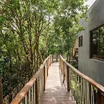 Siwa Eleve Spa Penthouse Apartment & Rooftop Pool