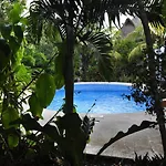 Hotel & Gardens