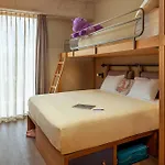 Moxy Tulum