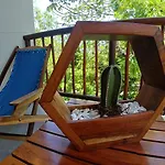 Casa 4*