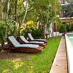 Apartahotel Casa 4*