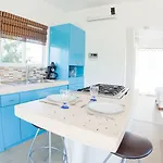 Mango 3*