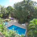Hotel Mango 3*