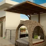 Apartment Downtown Penthouse With Private Pool, Rooftop Pool And Gym, Short Distance From Beaches, Restaurants & Nightlife Tulum