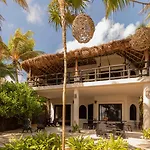 Nest Tulum