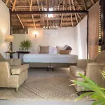 Playa Esperanza Hotel 4*