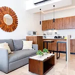 Aldea Zama King Bed Sofa Kitchen Full Gym Wifi Cinema Apartment Tulum