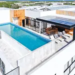Aldea Zama King Bed Sofa Kitchen Full Gym Wifi Cinema Apartment *