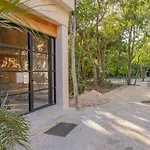 Luxury Apartment At Chichil Pool Gym Access