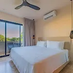 Luxury At Chichil Pool Gym Access *