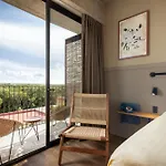 Hotel Moxy