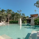 Apartment Lumina At Losantos