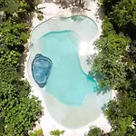 Сasa de vacaciones Anana Yaaxlum 106 S - Familly & Oasis Pool Tulum