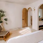 Casa Arka Fully Staffed - Jungle Palace