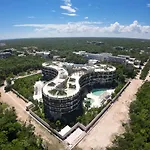 Apartamento Jungle Loft Patio Selva 4 Pools Club