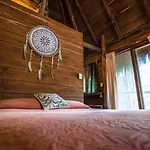 Escarabajo Rojo 3* Tulum