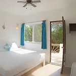 Hotel Mango 3*