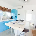 Mango Hotel