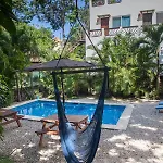Mango Tulum