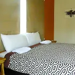 Art Hotel *