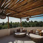 Palms House * Tulum