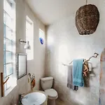 Palms House *