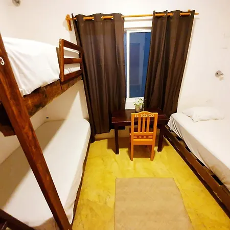 La Casona Hostal *