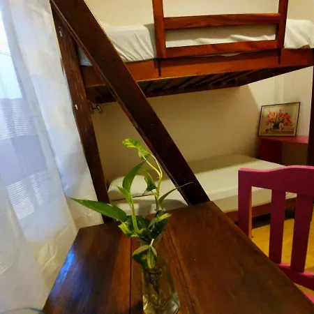 La Casona Hostal *