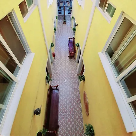 La Casona Hostal *