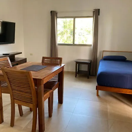 Malix Pek 2* Tulum