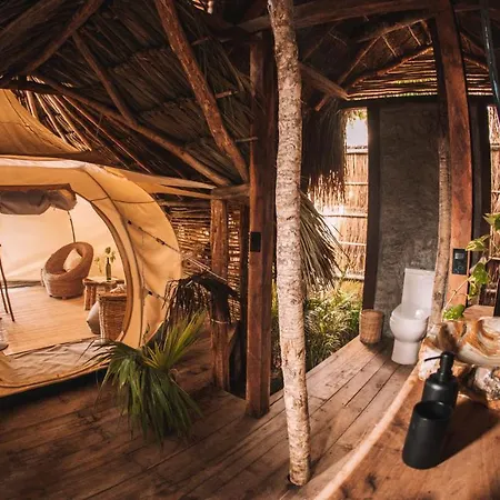 Luxury tent Uman Glamping & Cenote *