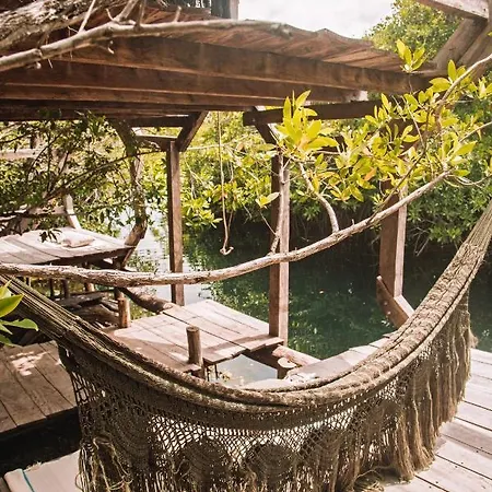 Uman Glamping & Cenote Luxury tent