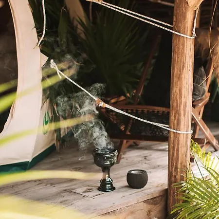 Luxury tent Uman Glamping & Cenote Tulum