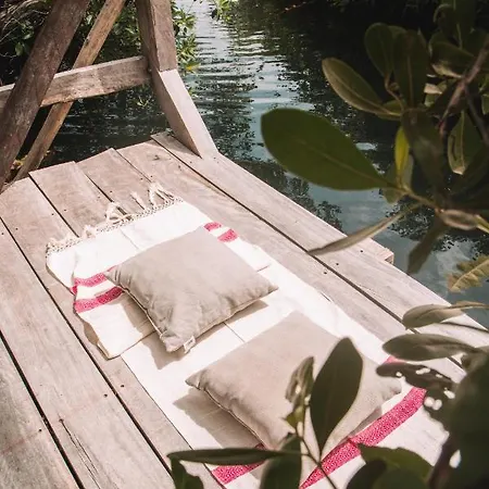 Uman Glamping & Cenote Tulum
