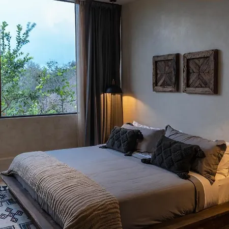 Hotel Unho 4*