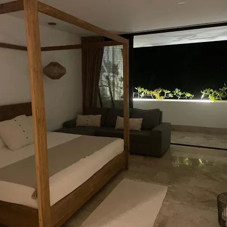 Omara * Tulum