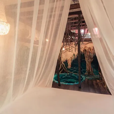 Hidden Treehouse Eco-hotel Tulum