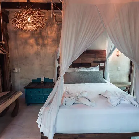 Hidden Treehouse Eco-hotel 4* Tulum