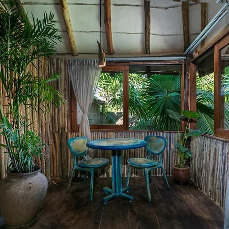 Hotel Hidden Treehouse Eco-hotel Tulum