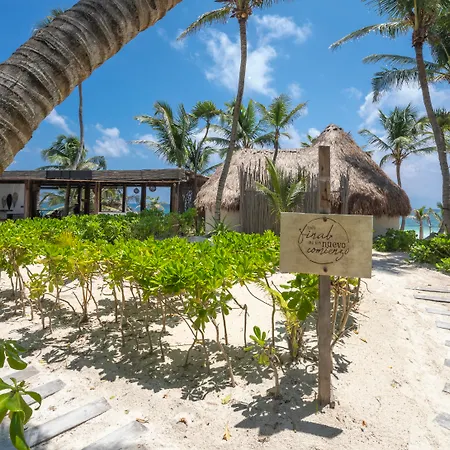 Hotel Amigos Boutique 4*
