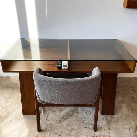 Omara Apartment